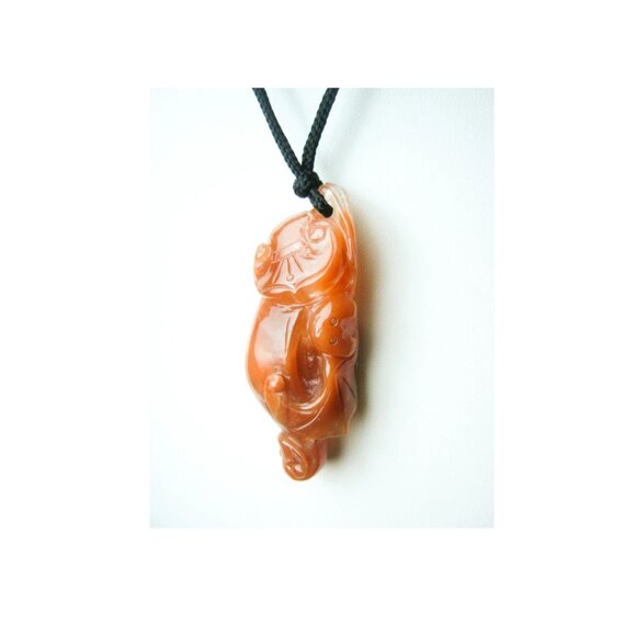 Crystal Quartz Pendant Necklace Hand Carved Chinese Lucky Symbol Vintage Jewelry - Picture 3 of 8